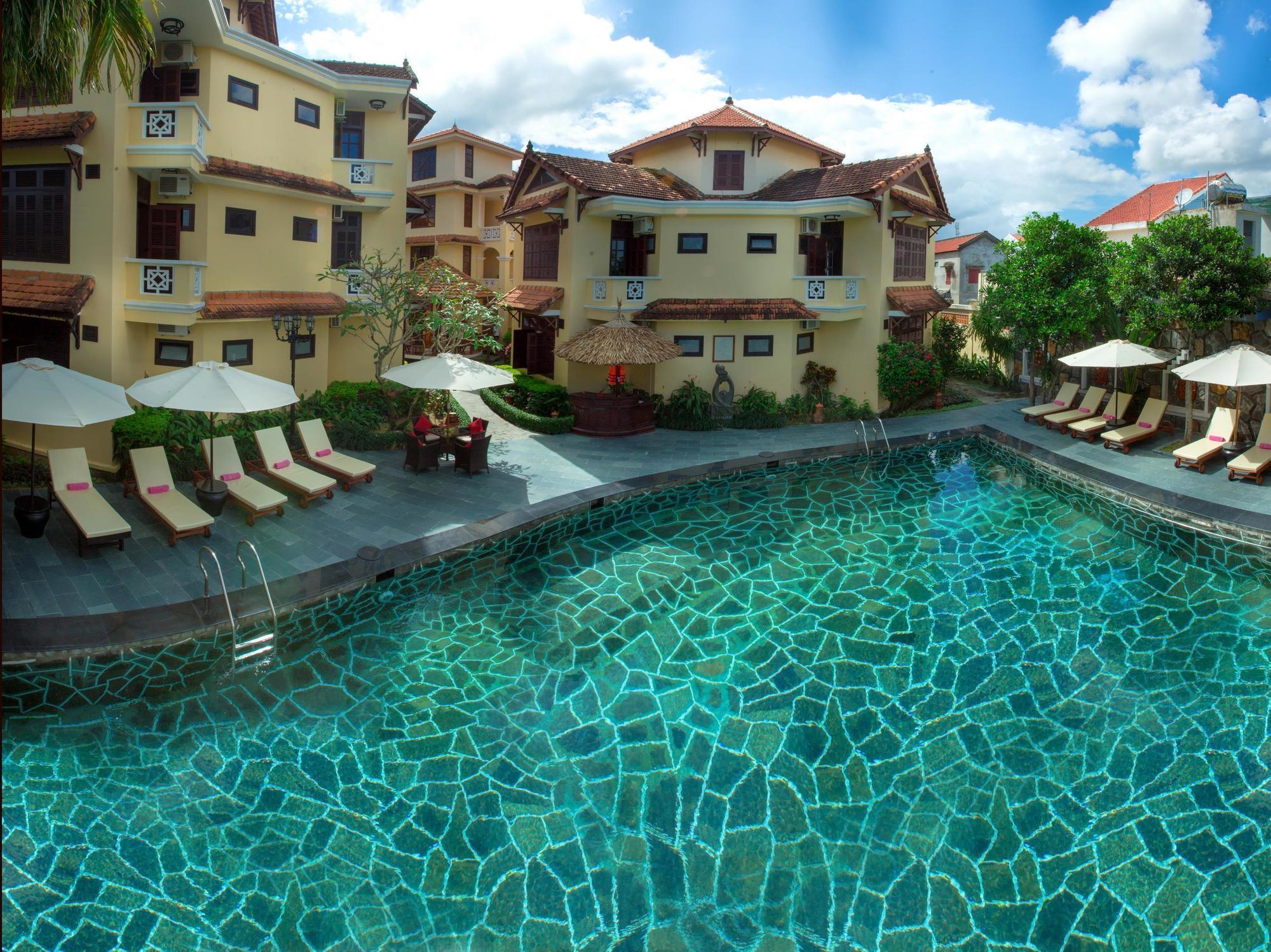 Lotus Boutique Hotel&spa 4*
